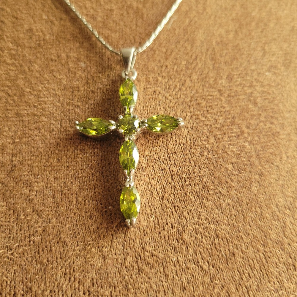 Cookie Lee Green Crystal Marquise Cross Necklace Silver Tone 18-21" Fairycore